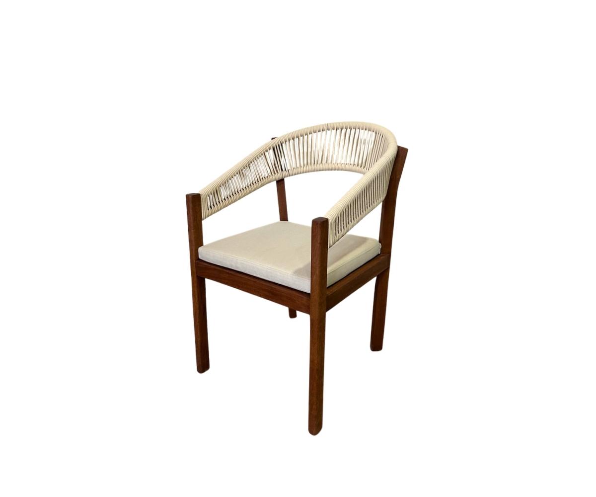 sur orgulu iroko sandalye 081025 1