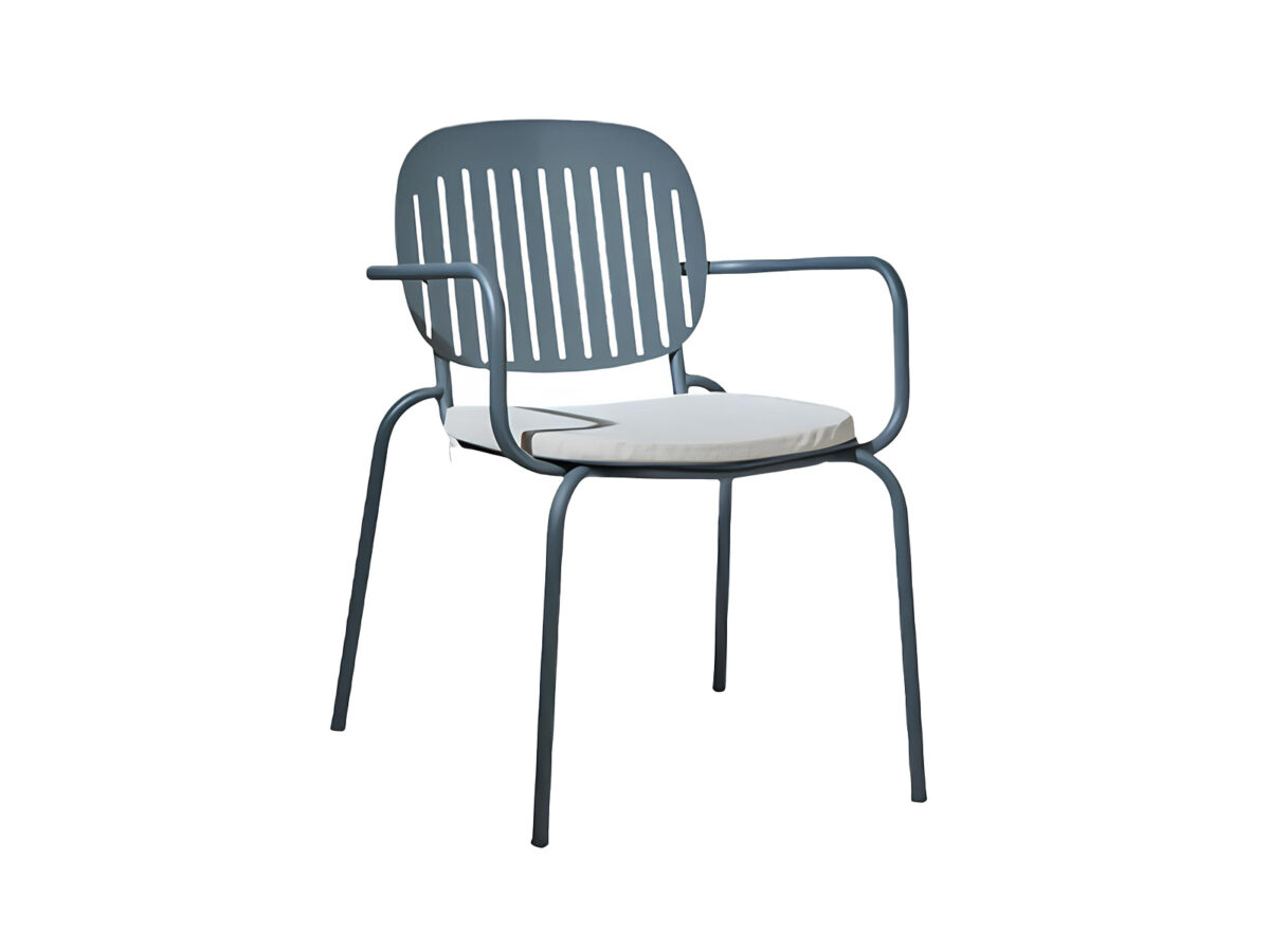 ararat metal sandalye
